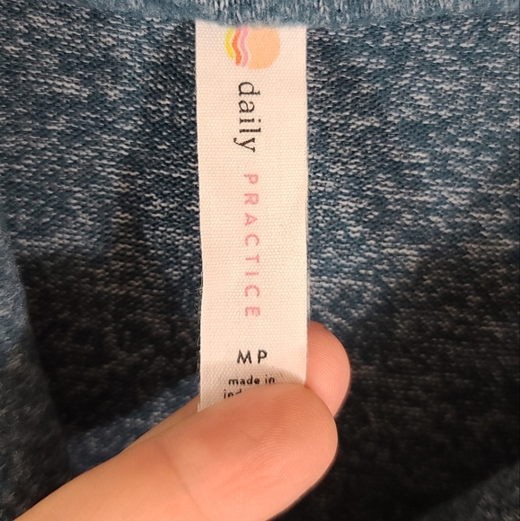 Daily Practice Arabella Drapey MP Medium M Petite Sweater Cowl Neck Dress - Picture 5 of 6